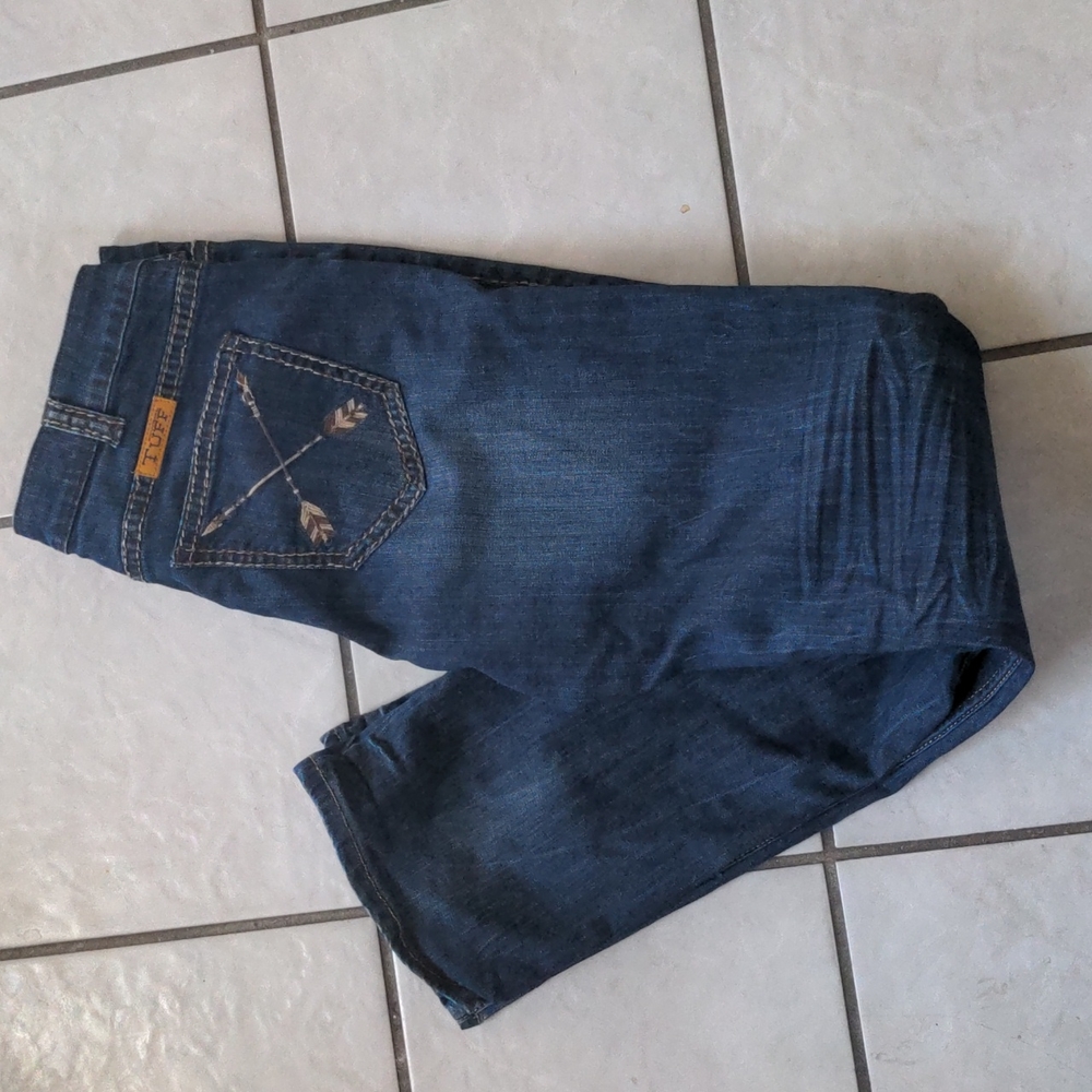Cowgirl tough brand new sz 33/35 peacemaker jeans